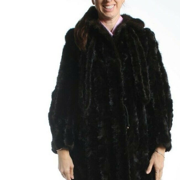 Size M Great Long Dark Ranch Mink Fur from PIECES Women Coat in Excellent Vintage Condition.  Size Medium [34]