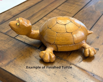 More Whittling - Turtles, Bears (oh my), SANTAS, Hippo Caricatures; Knife and Strop kits