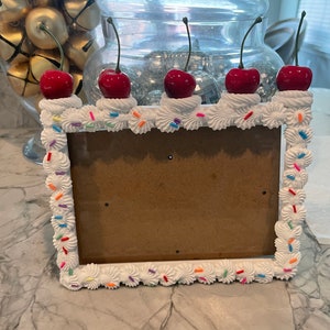 Fake Cake Photo Frame with Sprinkles - Decoden Photo Frame - Unique Home Picture Frame - Cute Wall Decor