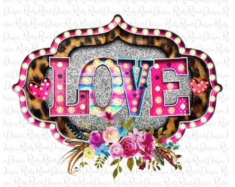 Puede incluir: Un marco plateado brillante con un fondo de estampado de leopardo y bombillas alrededor del borde. La palabra "LOVE" está en letras rosas con rayas de colores y lunares. Hay flores rosas y blancas y plumas en la parte inferior del marco.
