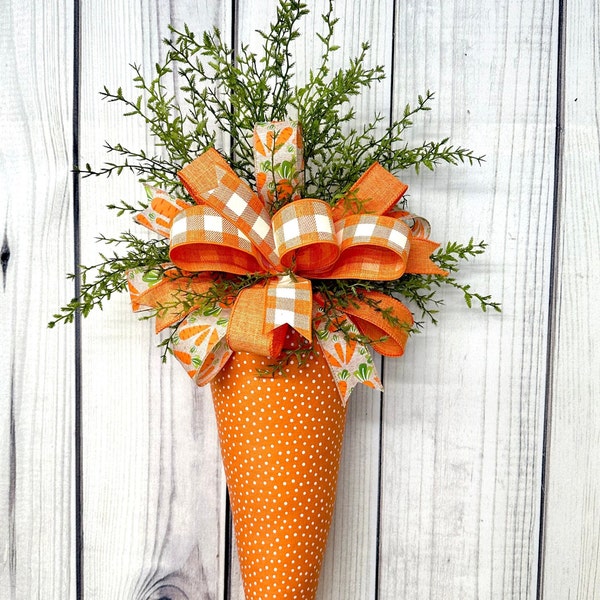 Easter Carrot Door Hanger, Orange Polka Dot Fabric Carrot, Easter Decor, Carrot Wreath, Farmhouse Easter Wreath, Spring decor, Carrot Decor