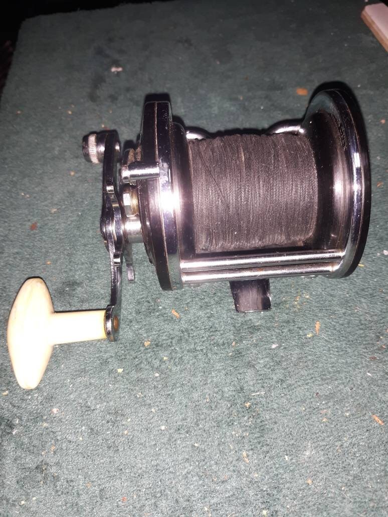 Vintage Ocean City no.991 Level Wind Fishing Reel Line
