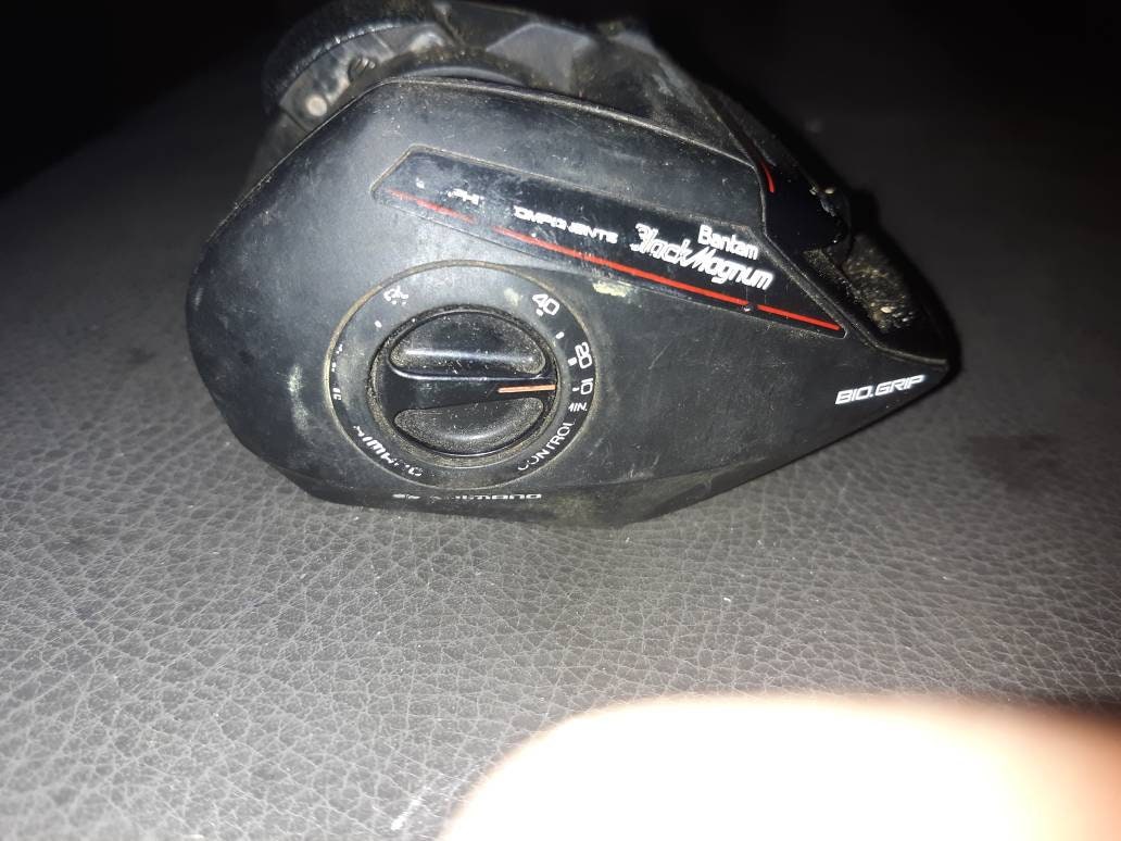 Shimano Bantam Black Magnum 200Fs Casting Reel Fighting Star