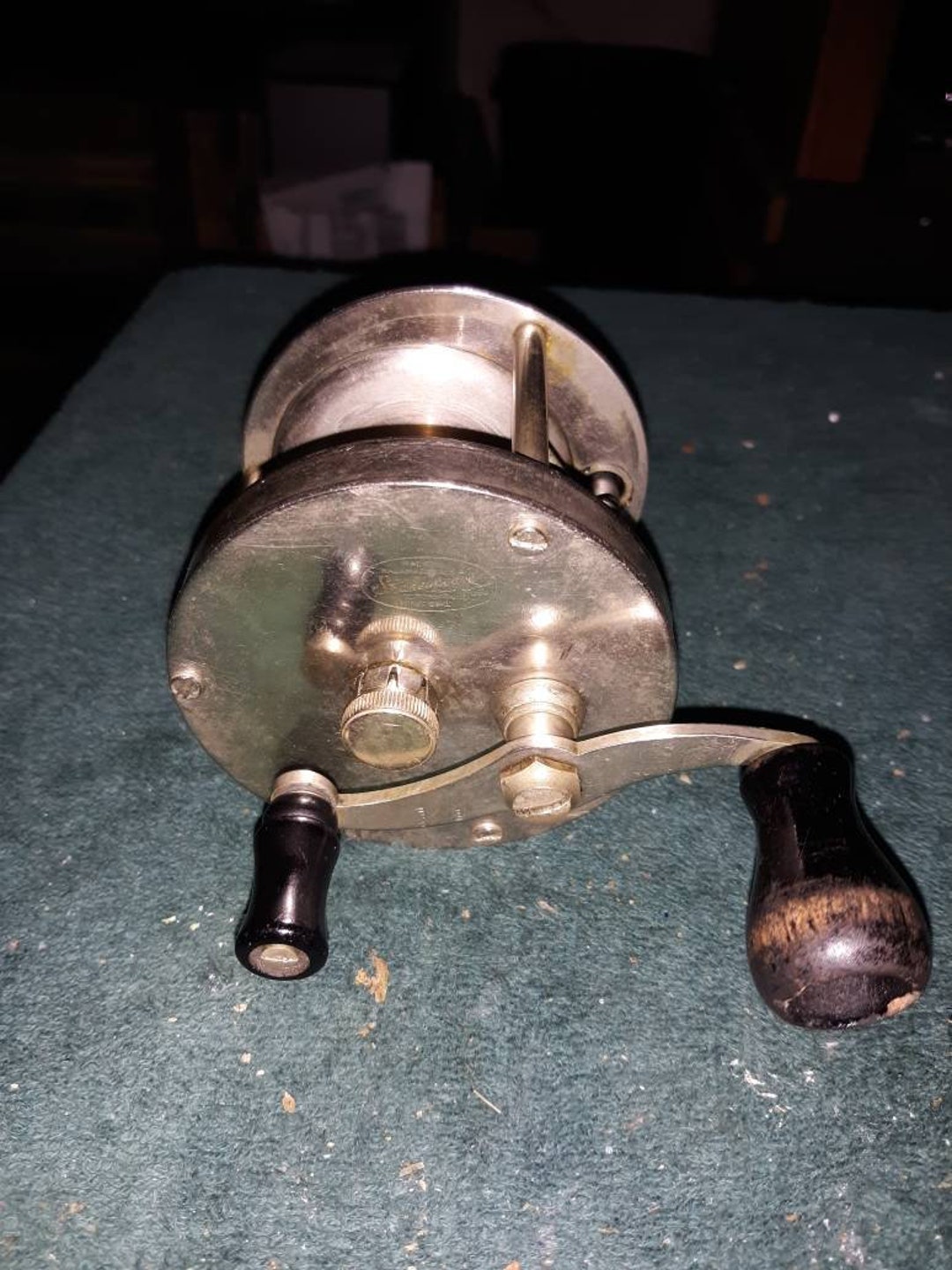 Vintage Shakespeare Champion No. 1967 Level-wind Fishing