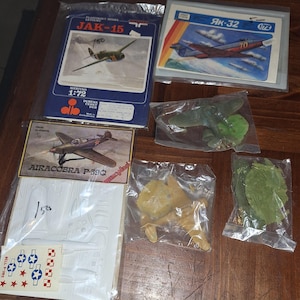 Foreign Vacuform Model Kits Lot of 6