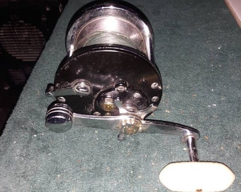 Vintage Penn Long Beach 67 Deep Sea Trolling Saltwater Fishing Reel 