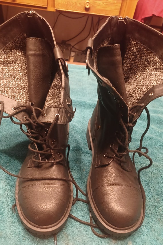 New Torrid Womens Black Zippered Tactical Boots