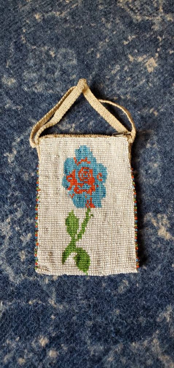Vintage Native American beaded pouch/bag with flo… - image 1