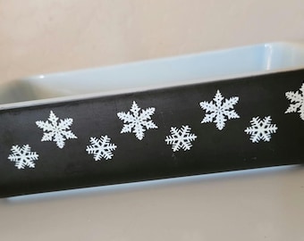 Vtg Pyrex Black Snowflake Oblong Casserole Baking Dish 575-B