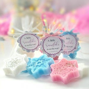 10+ Snowflakes Mini Soap Party Favors, Mini Snowflake Soap, Winter Wedding/Bridal Shower Favors, Wonderland Winter Favors