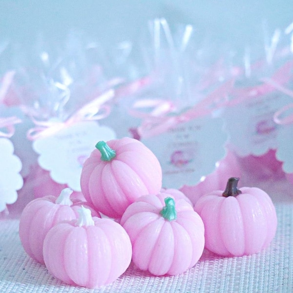 25 Pumpkin Soap Party Favors, Fall Wedding Favors, Girl Baby Shower, Bridal, Gender Reveal, Mini pumpkin, Thanksgiving Soap Favors