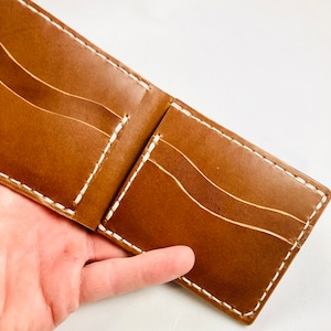 Personalizado: Cartera de cuero curtido vegetal italiano / cartera de cuero hecha a mano / billetera para hombre ConceriaWalpier- Buttero-Whiskey