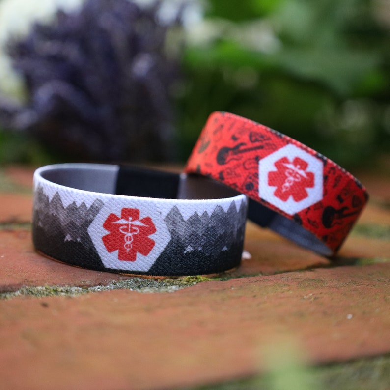 Medicinskt varningsarmband för barn och tonåringar. Medicinskt ID-armband för barn med allergi, autism, diabetes och varning. Anpassat PERSONLIGT ID-armband. bild 10