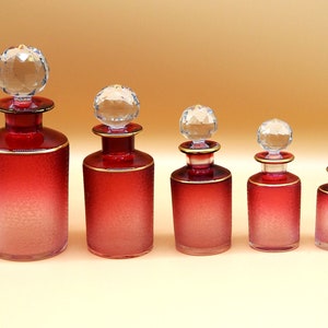 Antique Graduated Set of 5 Saint-Louis Crystal Ruby Red and Gold Perfumes, Excellent Condition