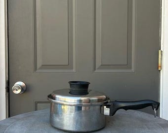 Townecraft Chefs Ware Multi Core T304 Stainless Steel 2.5” Qt Saucepan with Lid