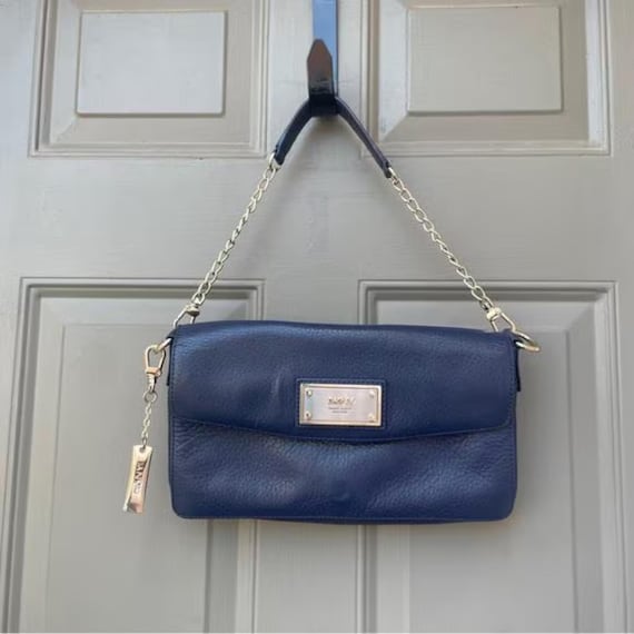 Dkny Donna Karan New York Women Chain Navy Shoulder Bag