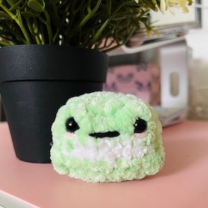 Frog Plushie - Multiple Colors - Chunky Frog Plushie - Stress Toy - Fidget Toy - Handmade Crochet Amigurumi - Froggy Plushie