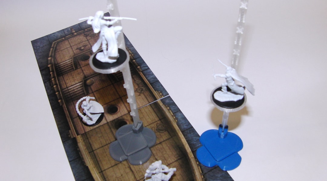 A Pair of Stands for Your Flying RPG / D&D Miniatures - Etsy