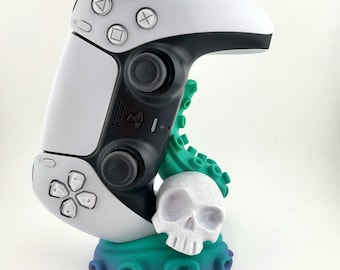 Suporte controlador para ps5 com tentáculo multicolorido verde e roxo com uma sala de jogos de caveira