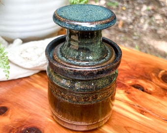 Handmade Ceramic French Butter Dish : Farmhouse Kitchen Butter Keeper