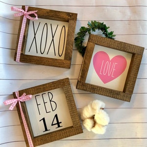 Set of 3 mini valentines signs