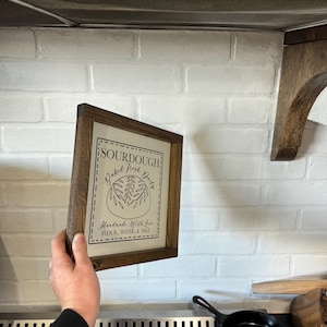 Sourdough Farmhouse Style Sign - Bread Baker Gift - Homestead Kitchen Decor immagine 3