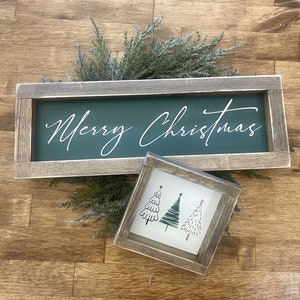 Dark Green Modern Farmhouse Merry Christmas Cursive Sign Decor