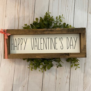 Happy Valentine’s Day Long black and white Farmhouse Sign Decor