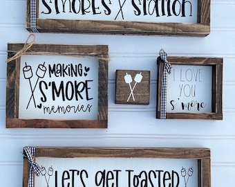 Farmhouse S&#39;more Signs - S&#39;mores Bar Decor - Camper Wall Decor - Wedding S&#39;mores Art