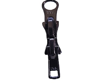 2-way YKK sliders for zippers with coarse plastic teeth and 6 mm chain width