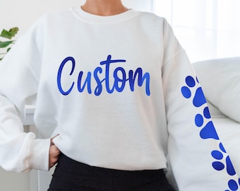 Custom Bulldogs spirit wear with paw prints t-shirts, sweatshirts & hoodies.