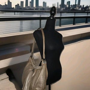 Brighton E369429 Sac à bandoulière en cuir grainé 12 x 11 x 1,5 image 1