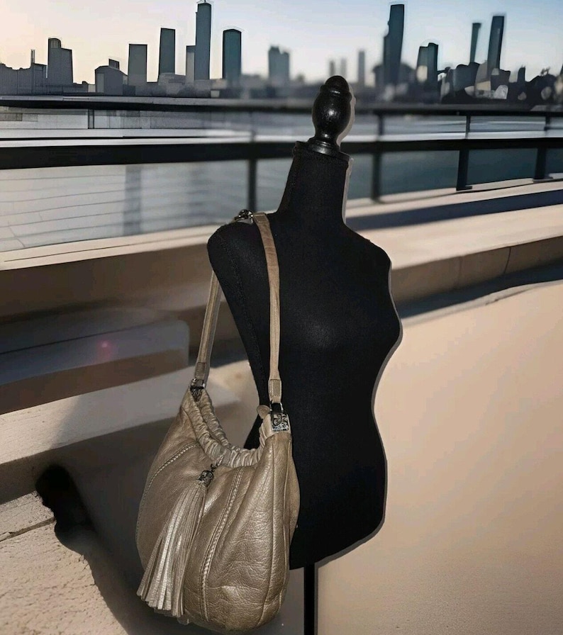 Brighton E369429 Sac à bandoulière en cuir grainé 12 x 11 x 1,5 image 1