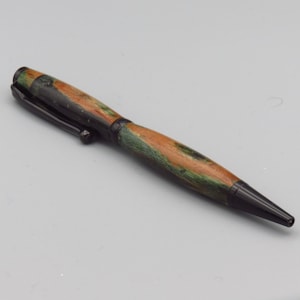 penna di legno blu