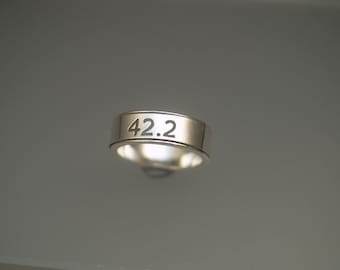 Metric Marathon Spinner ring - 42.2km - Sterling Silver - Unique Athlete Gift