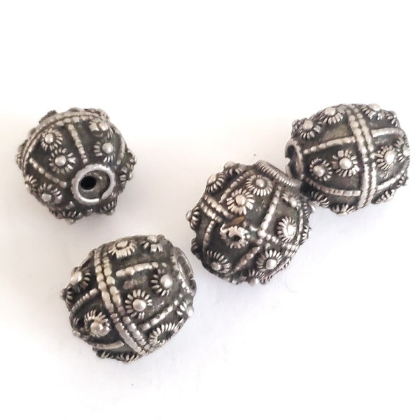 1 Old silver star burst granulation hallmarked Globe bead from Yemen circa 1930s,Bedouin tribal ,Hand Crafted Silver,Ethnic Jewelry