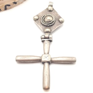 Antique Large Ethiopian Christian silver cross pendant,cross pendant,Genuine old neckcross,hinged Large size,Good silver,Boho jewelry