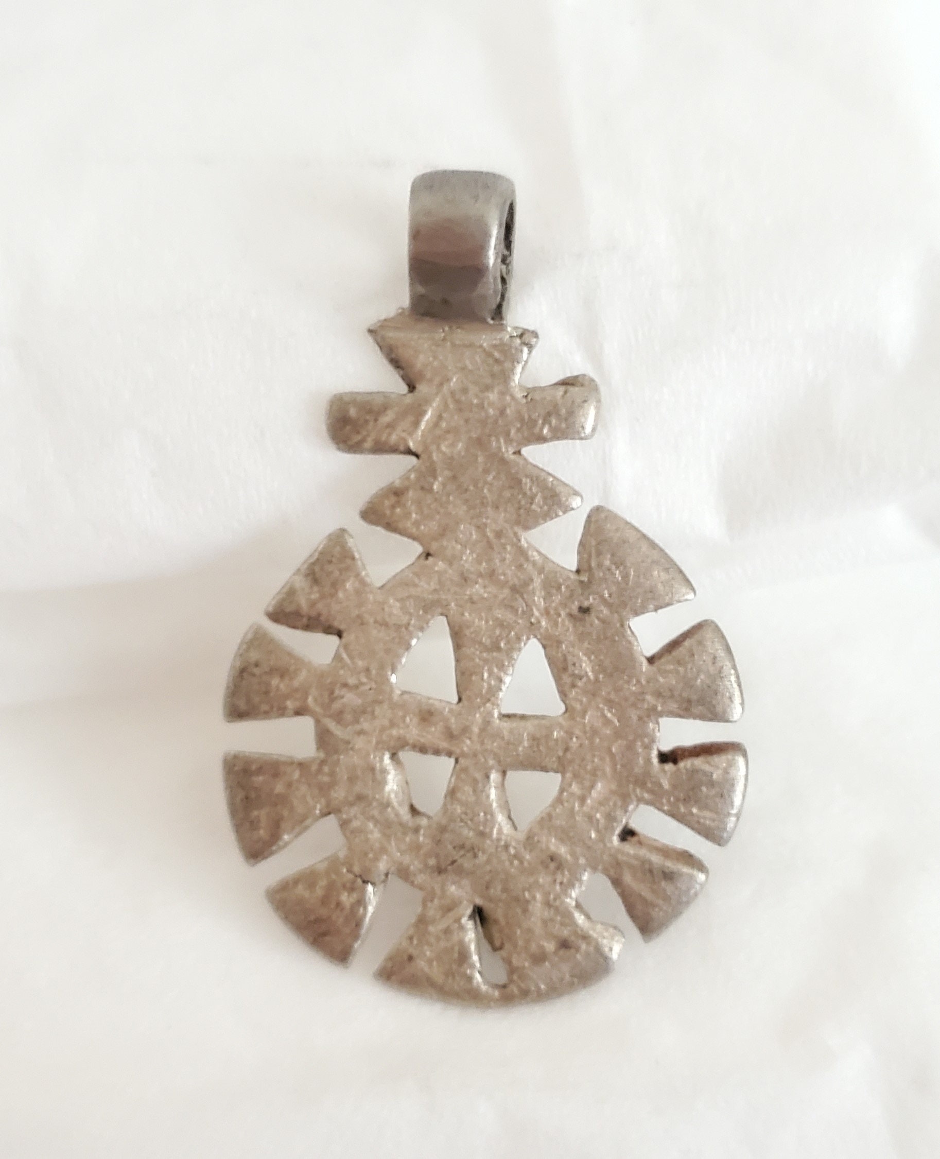 【as\"on】99 SYMBOL NECKLACE ZXS] Black and White Titanium Steel Necklace AR99 – Architect404