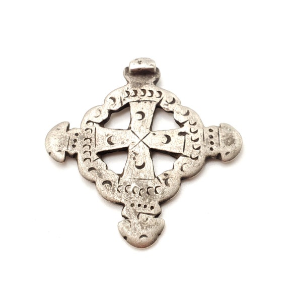 A Unique Patterned old Ethiopian Cross Pendant 18… - image 3