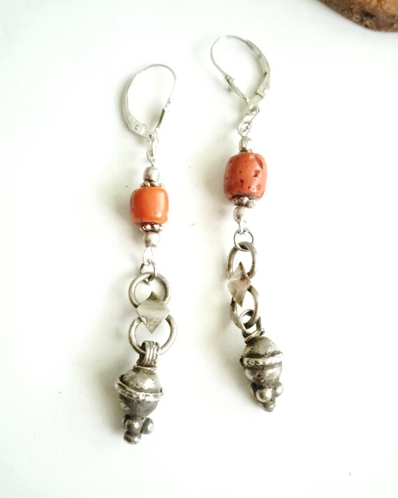 Antique yemen silver Earrings with old coral silv… - image 8