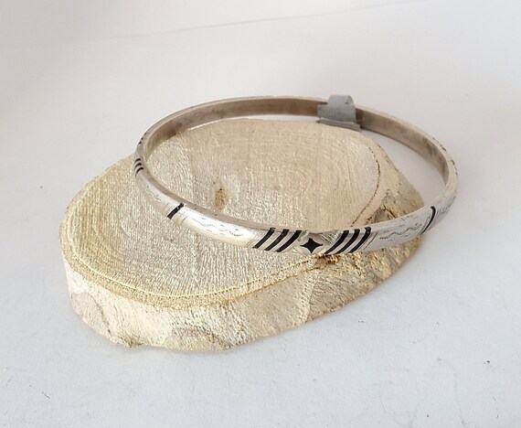 Antique Silver Moroccan enamel Berber bangle Brac