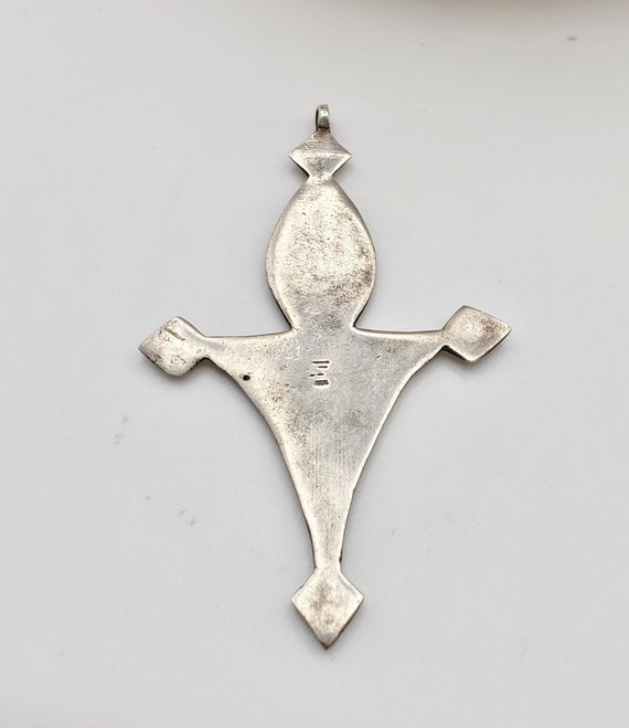 Moroccan handmade Tuareg silver cross pendant, Et… - image 6