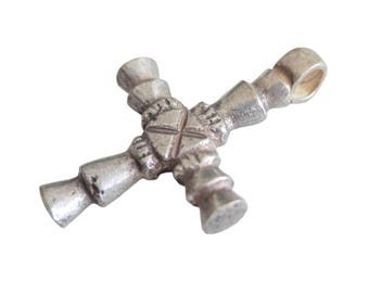 Ethiopian Christian Silver Cross Pendant: Coptic Religious Jewelry