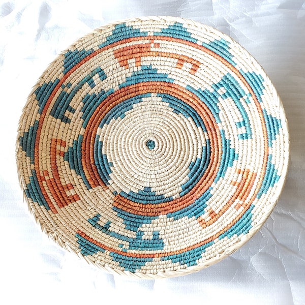 African Ethiopian handwoven Round bread or fruit basket,African Art, Décor Baskets,Wicker  Basket, Straw Basket ,Wall Boho Decor