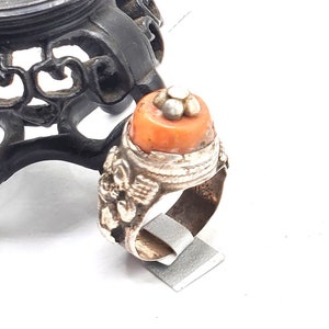 Antique Bawsani Yemen Silver Red Coral Ring size 8 Yemen tribal silver, tribal jewelry, Hand Crafted Silver, Yemen Jewelry