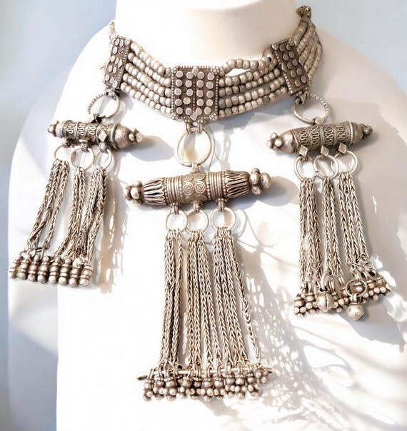 kaoyorinakami ❤︎KYRN beads necklace taros beads necklace | kaoyorinakami