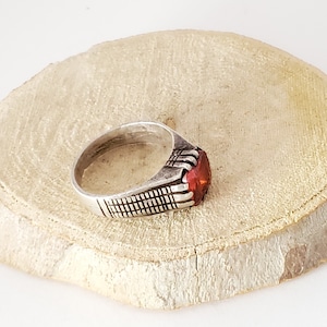 antique Yemen elevated red Stone silver ring size 8 ,Yemen tribal jewelry ,Hand Crafted ,Silver wedding Rings ,Tribal Jewelry