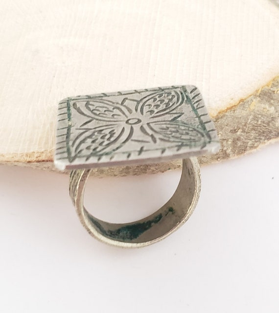 Antique Tuareg Silver Ring US 8: Moroccan Tribal Jewelry