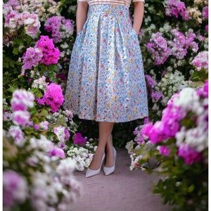 Floral skirt fabric discount