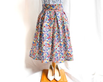 Falda Liberty London / Falda midi chapada en algodón / Falda midi de algodón floral / Falda botánica / Falda estampada de declaración / Falda estampada